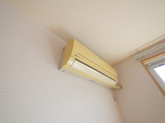 ルイ　シャトーの設備|エアコンも付いています
