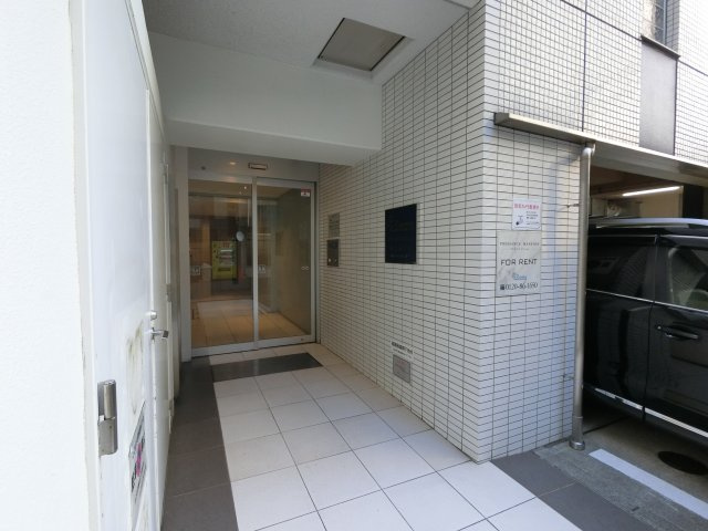 【エントランス】