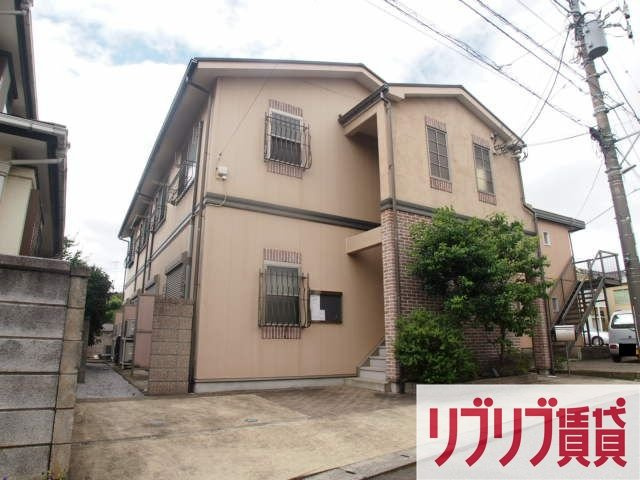 リリックコート若松の外観