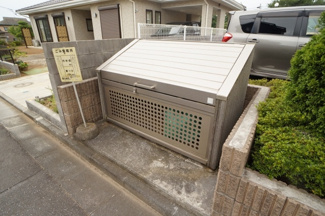 【その他共用部分】 | 敷地内ゴミ置き場