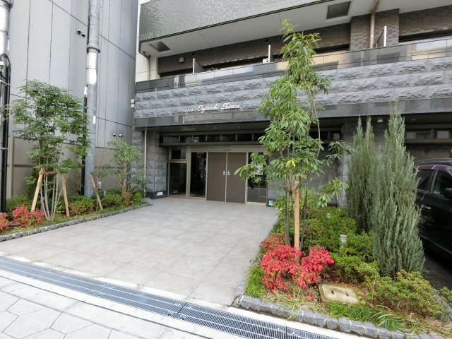 【エントランス】