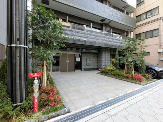 【エントランス】