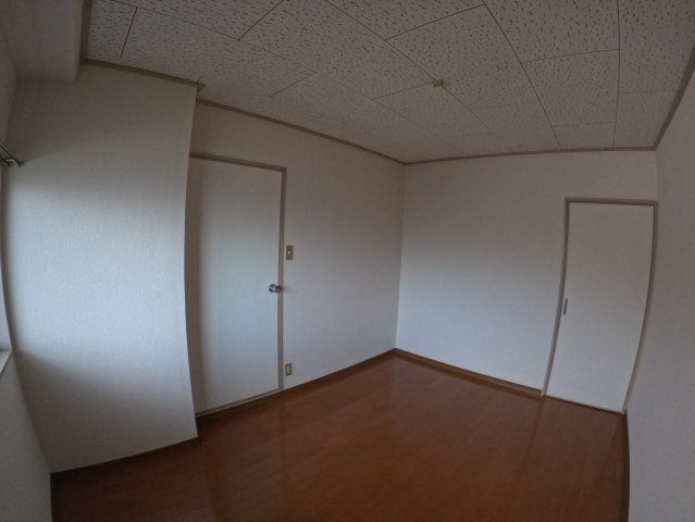【洋室】 | メゾン中央