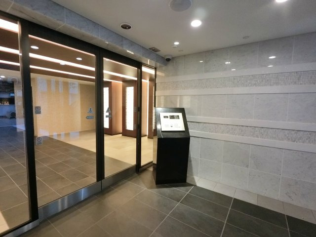 【エントランス】
