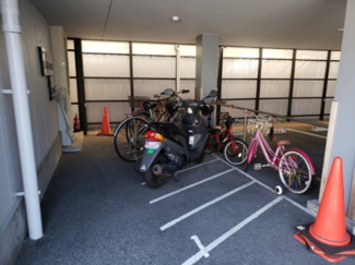 【その他共用部分】 | 駐輪場☆神戸市垂水区　ヘイジーヒル　賃貸☆