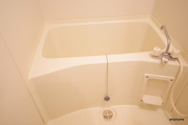 十三本町ウインズマンション2　仲介手数料無料の浴室