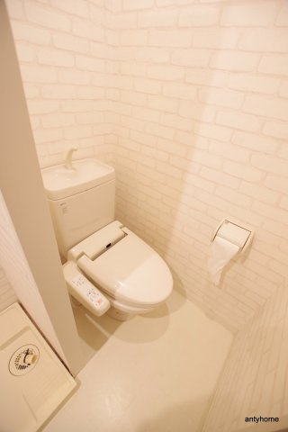 十三本町ウインズマンション2　仲介手数料無料のトイレ