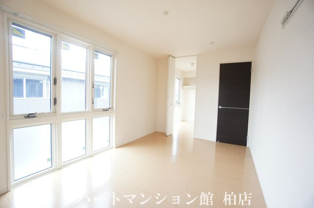 カームベリーＣの寝室