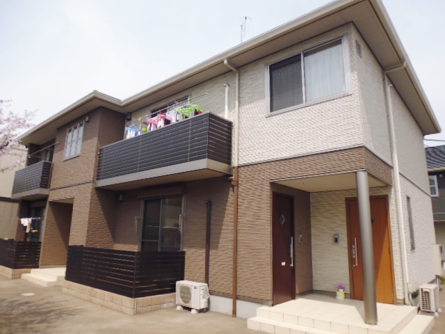 ロシニエールＢの外観