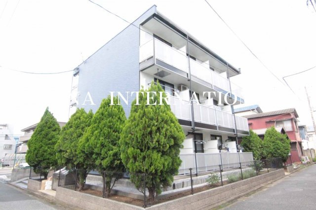 レオパレスクラティフの外観