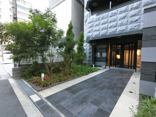 【エントランス】