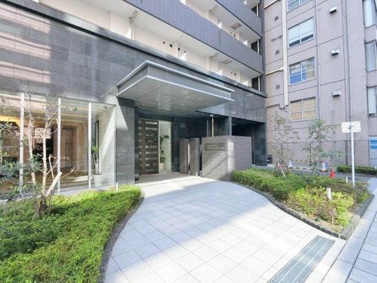 【エントランス】