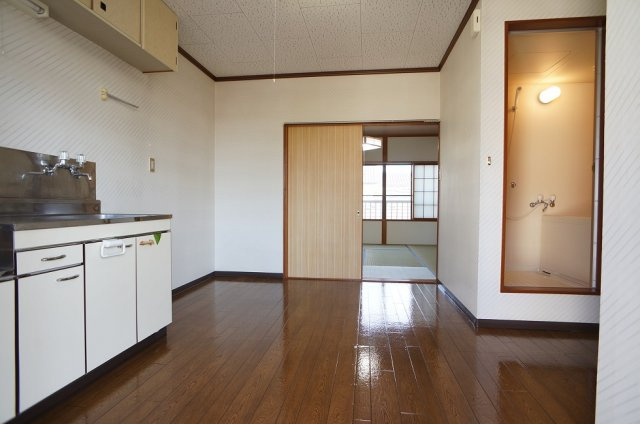 【居間・リビング】 | コーポちとせ