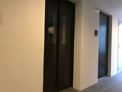 ラクラス四谷三丁目のその他共用部分|エレベータ―