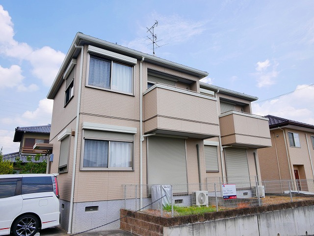 グランバリエ兜台の外観