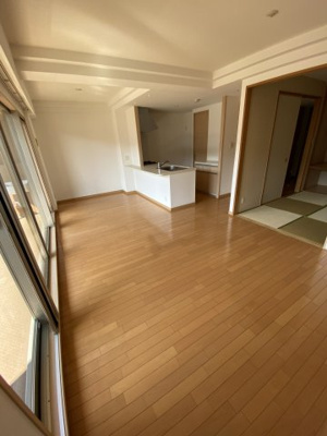 【居間・リビング】 | ロータリーマンション大津京レアール