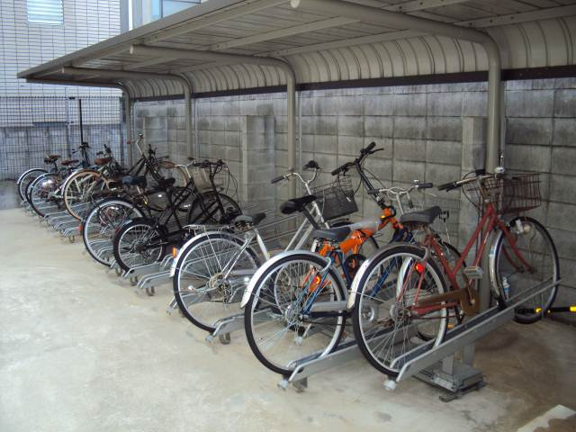 ヴォールベフィンデンの駐車場|駐輪場