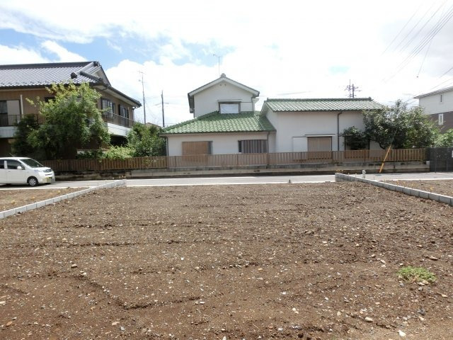 鴻巣市箕田の売地の前面道路含む現地写真|2020年9月3日時点でのＢ区画敷地内から撮影した写真です。（11：30頃撮影）
