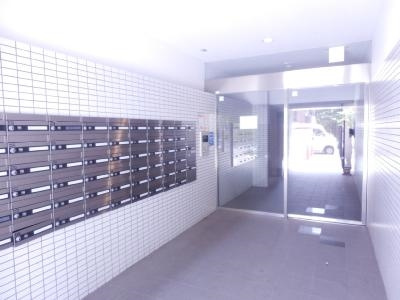 ブリリアンスITOのエントランス|オートロック