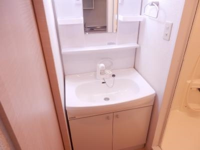 ブリリアンスITOの独立洗面台|シャンプードレッサー