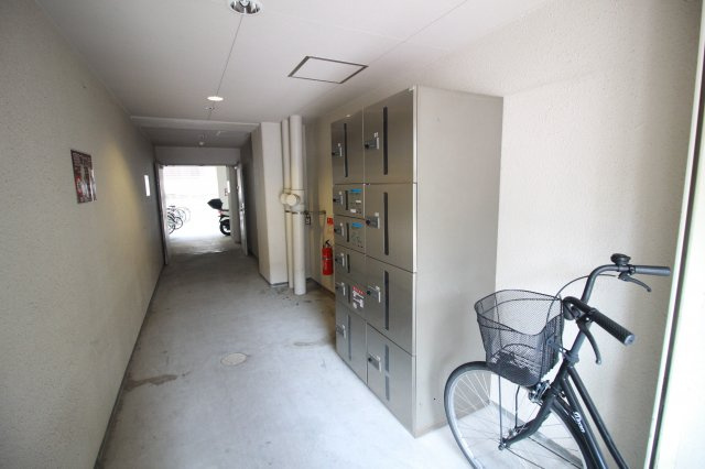 【その他共用部分】 | CITY SPIRE美章園 | 宅配BOXあります
