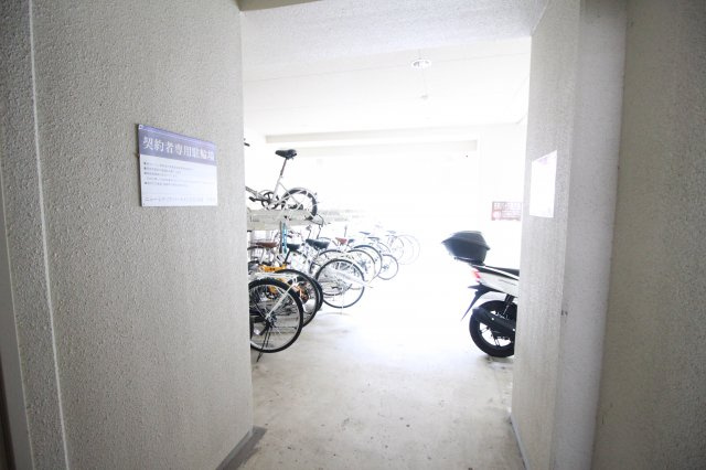 【その他共用部分】 | CITY SPIRE美章園 | 駐輪場