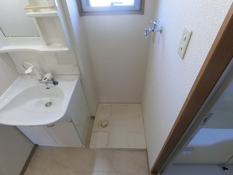 タモンズハートビレッジ　Aの独立洗面台|同建物　同タイプ　イメージ写真