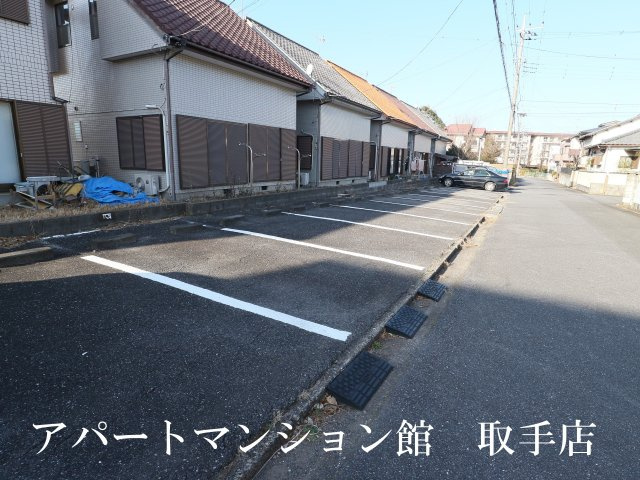 Nハウスの駐車場