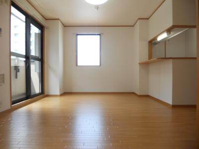 トゥー・ル・モンド京都五条の居間・リビング|リビング