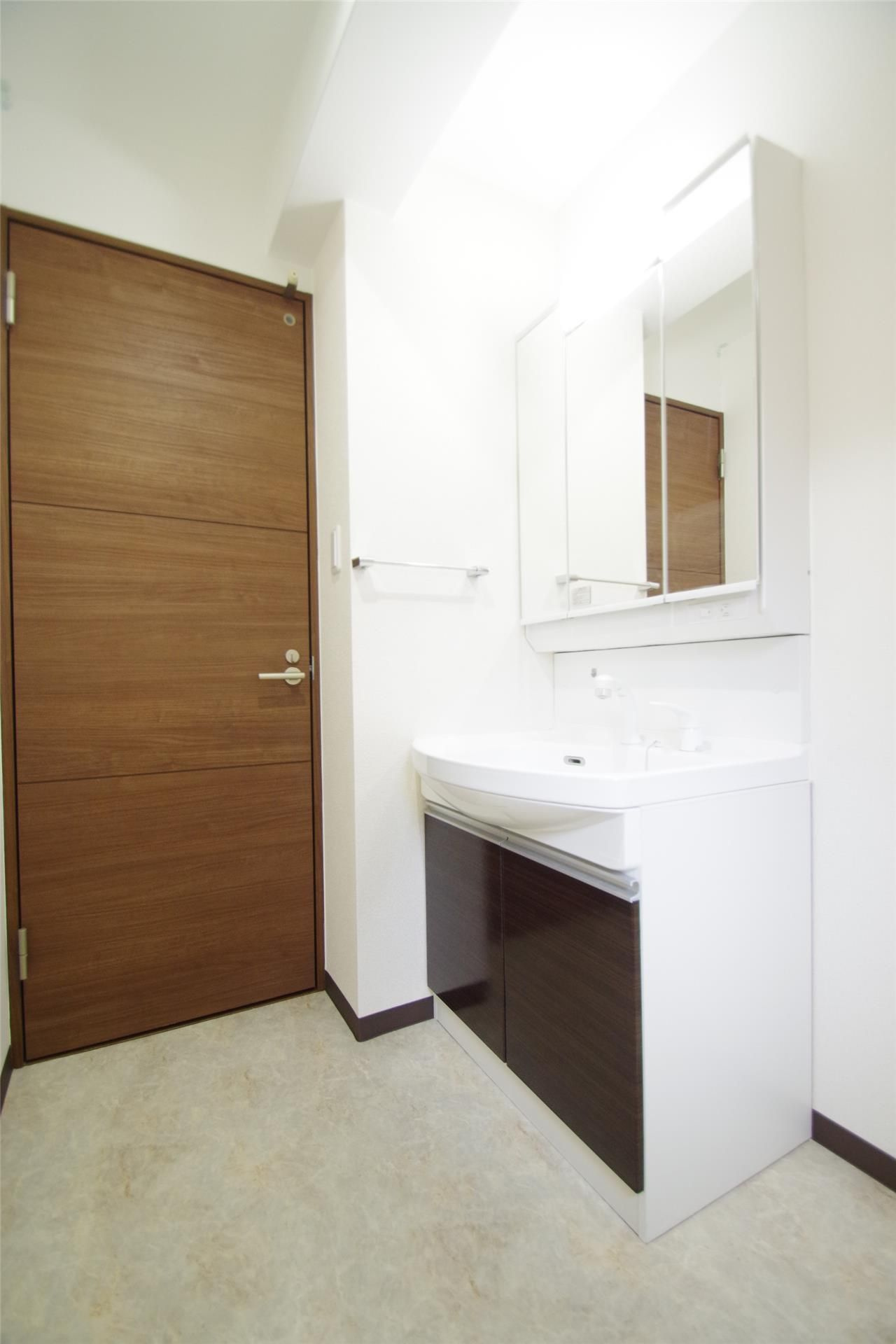 クロノス33沼山津の独立洗面台