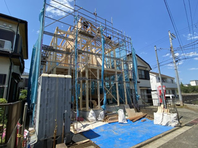 【外観】 | 新発売【売主】MLH新築分譲　湘南台　1棟 | 建物上棟しました