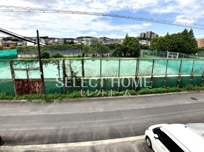 【展望】 | マノウールＳＡＫＡＥ | 清潔なエントランスです