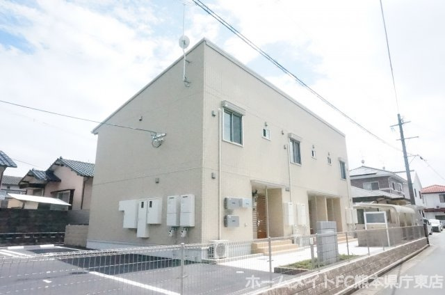 熊本市東区新外４丁目のアパート
