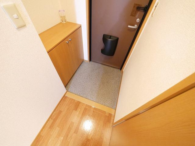 グランディール（北之庄西町）の玄関|ゆったりとした玄関です
