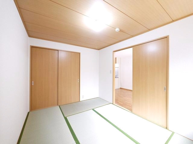 グランディール（北之庄西町）の和室|和室がひろがる居住スペース