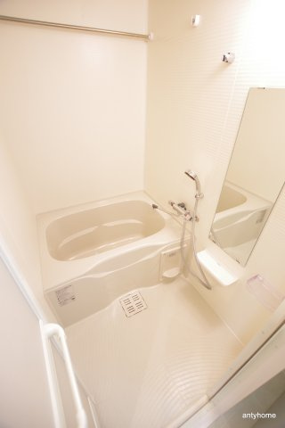 プランドール北浜　仲介手数料無料の浴室