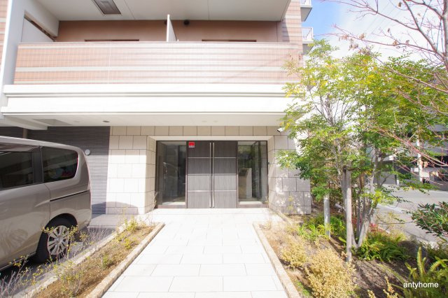 ザ　カームのエントランス