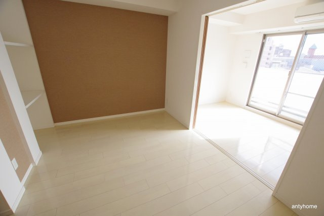 ザ　カームの居間・リビング