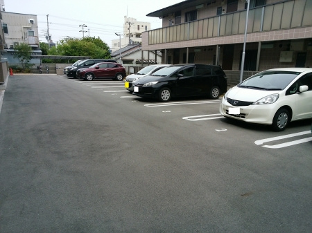 【駐車場】 | ソレイユ八尾