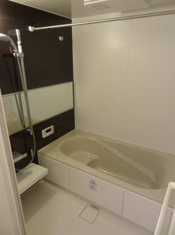 カーサアリエッタA・B・C　C棟の浴室