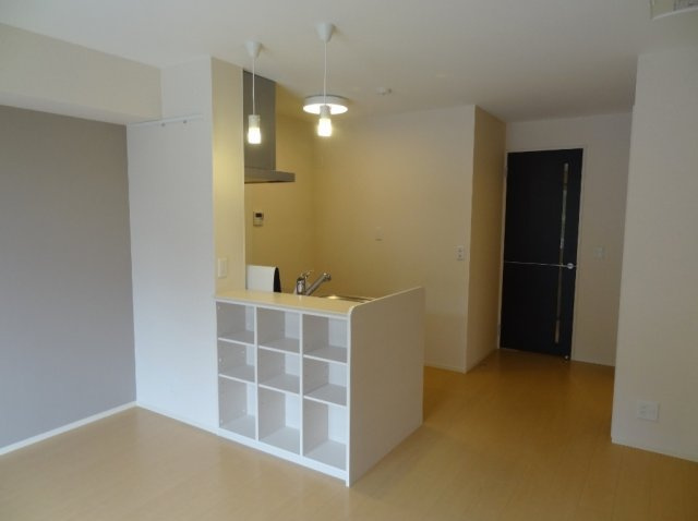 カーサアリエッタA・B・C　C棟の居間・リビング