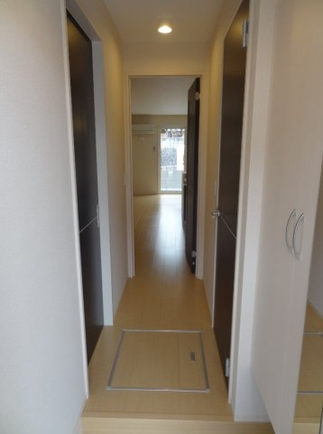 カーサアリエッタA・B・C　C棟の玄関