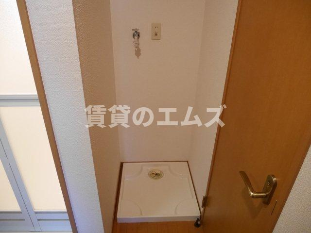 【設備】 | サンライズ・ガーデンⅡ | サンライズ・ガーデンⅡの室内洗濯機置き場