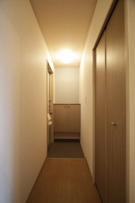 【玄関】 | アルカディアＡ棟 | 落ち着いた玄関です