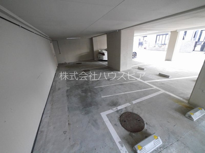 【駐車場】 | シャトレイユ