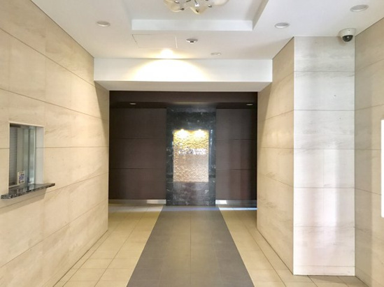 【エントランス】