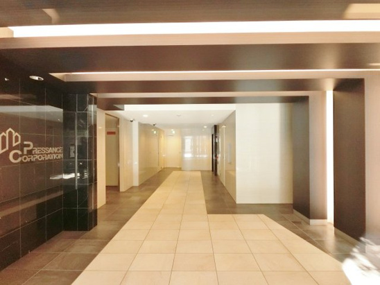 【エントランス】