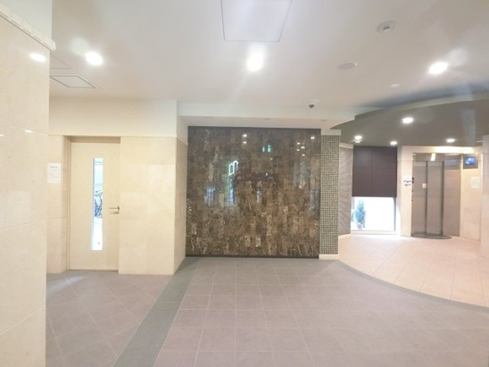 【エントランス】