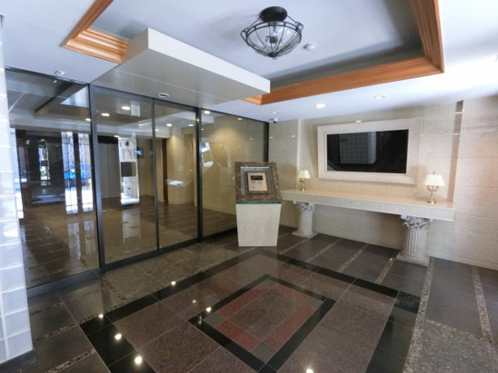 【エントランス】