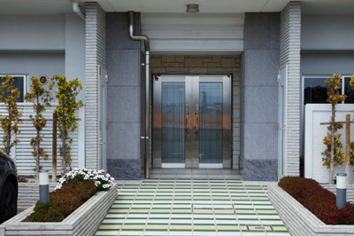 【エントランス】 | ヴェルディ観音新町リバーフロント | ヴェルディ観音新町リバーフロント